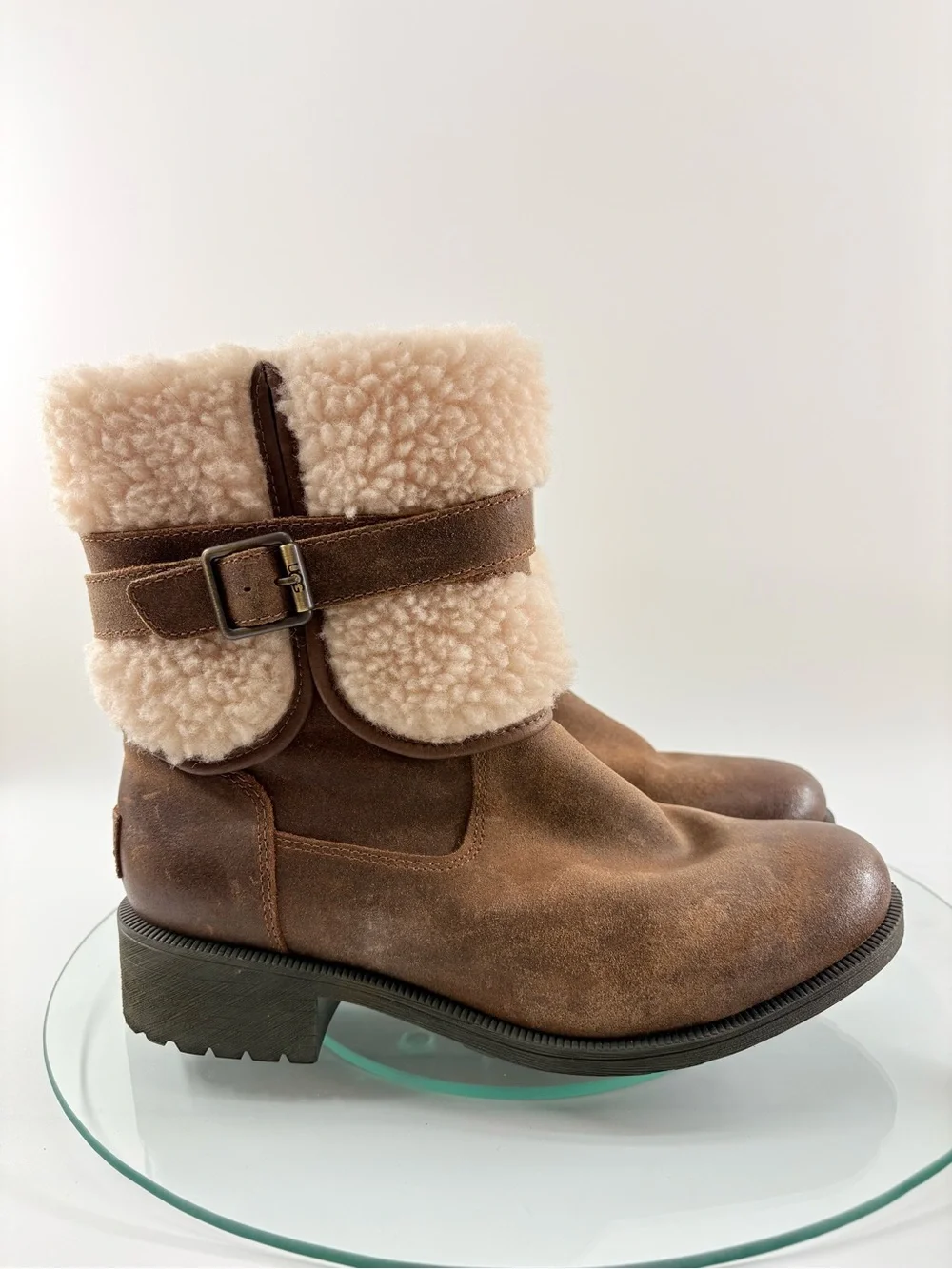 UGG Blayre Boots Chestnut Shearling Moto Buckle Zip Leather Women’s Size 8